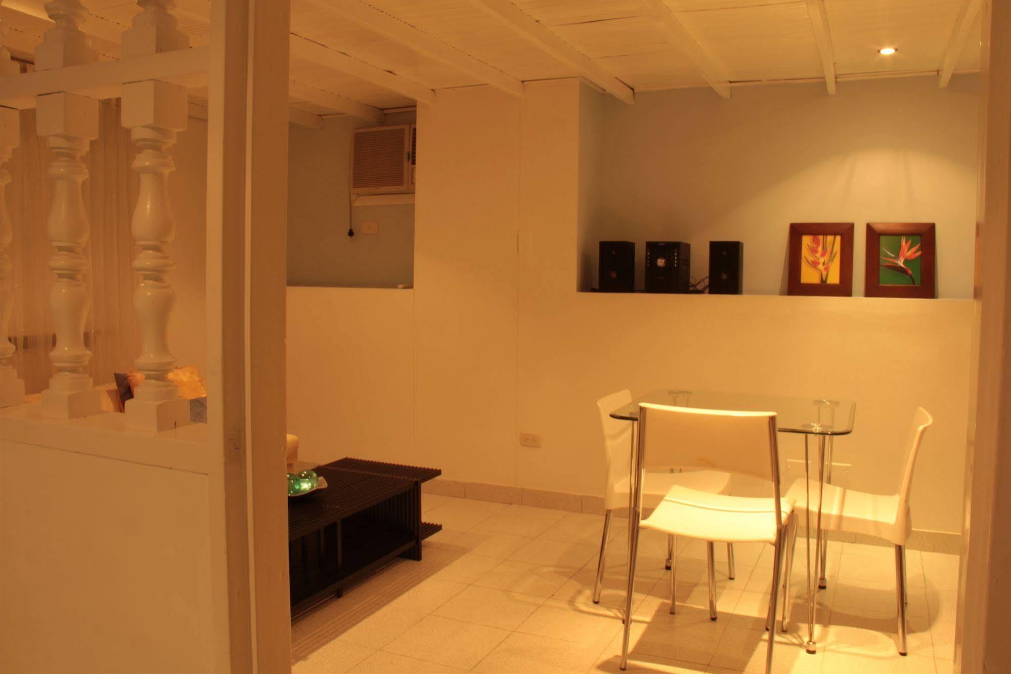 Hotel Don Gregorio Cartago Exterior photo